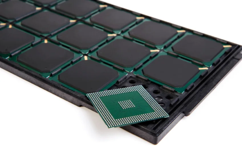 Electronic component inspected for quality